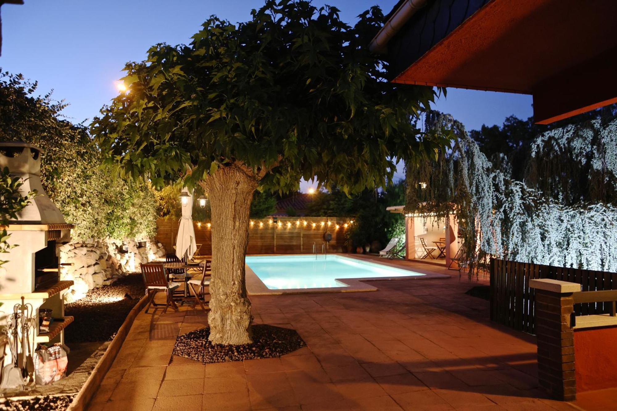 El Cedre Blau Vivienda Con Piscina En Granollers Vila Exterior foto