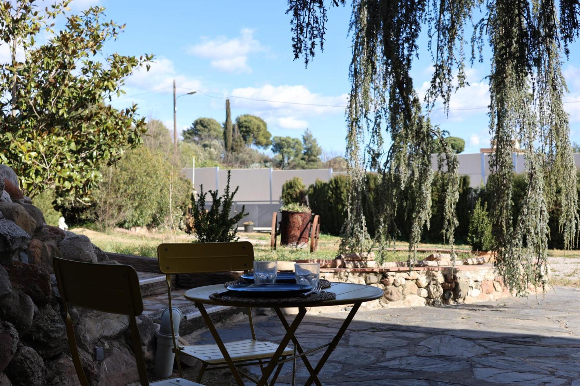 El Cedre Blau Vivienda Con Piscina En Granollers Vila Exterior foto